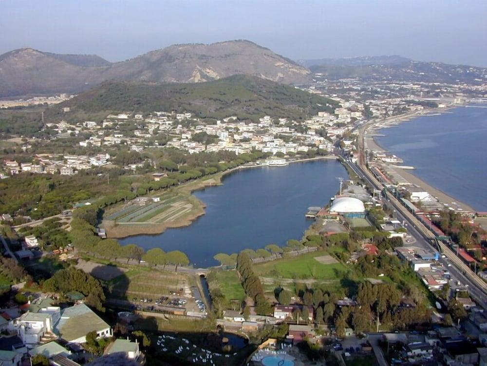 Hotel Santa Marta Pozzuoli Eksteriør bilde